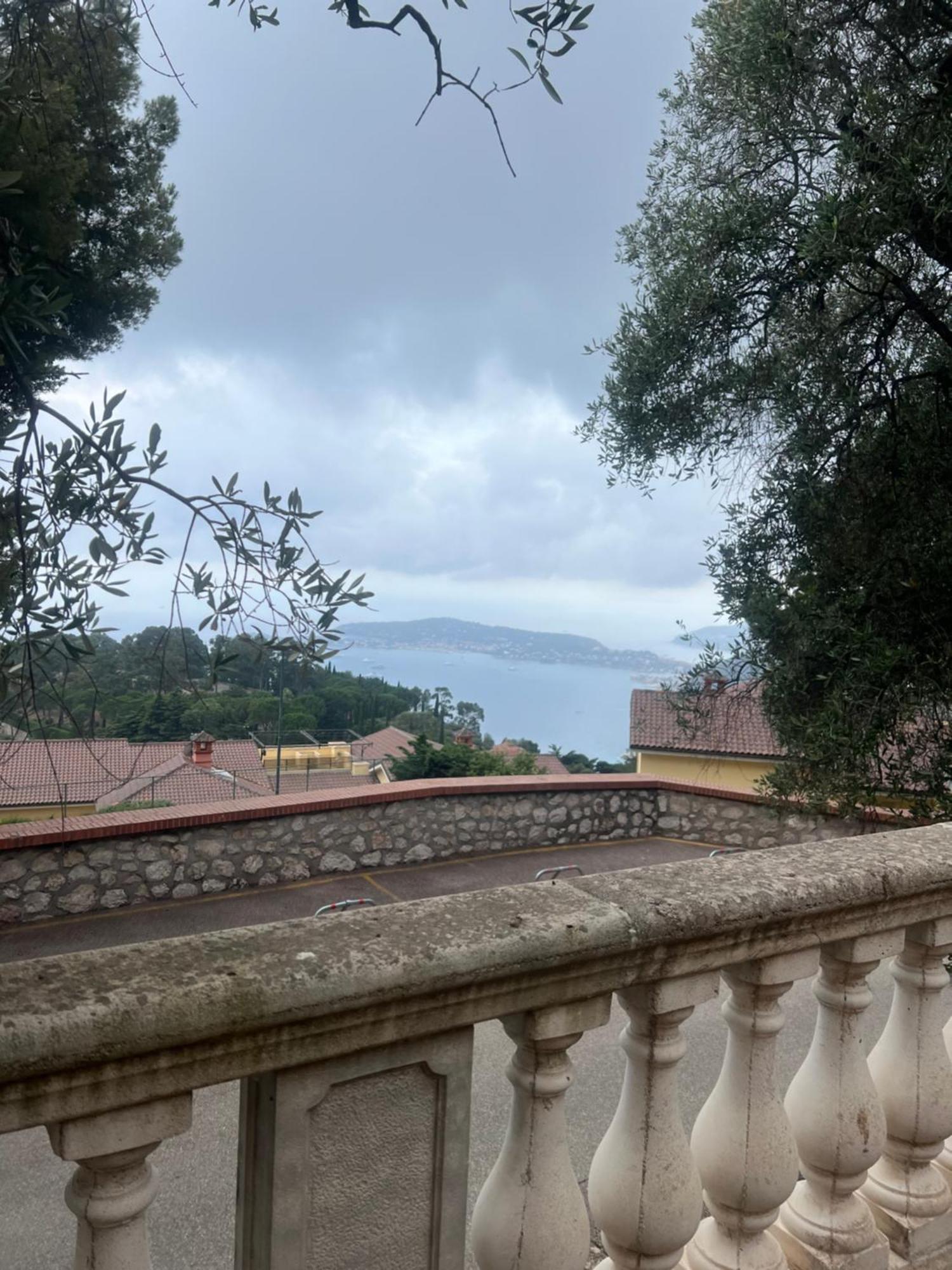 Bas De Villa Vue Mer Eze Village Exteriér fotografie